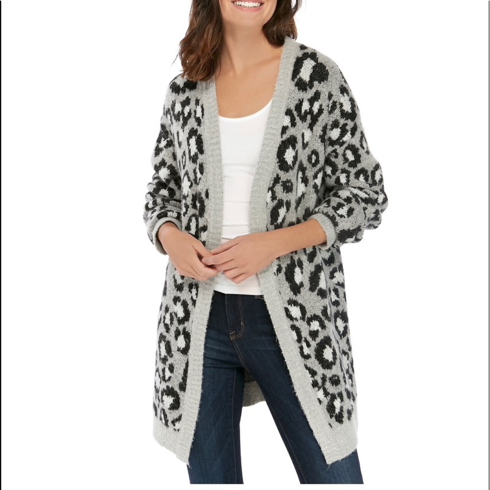 Woman’s Long Sleeve Cardigan